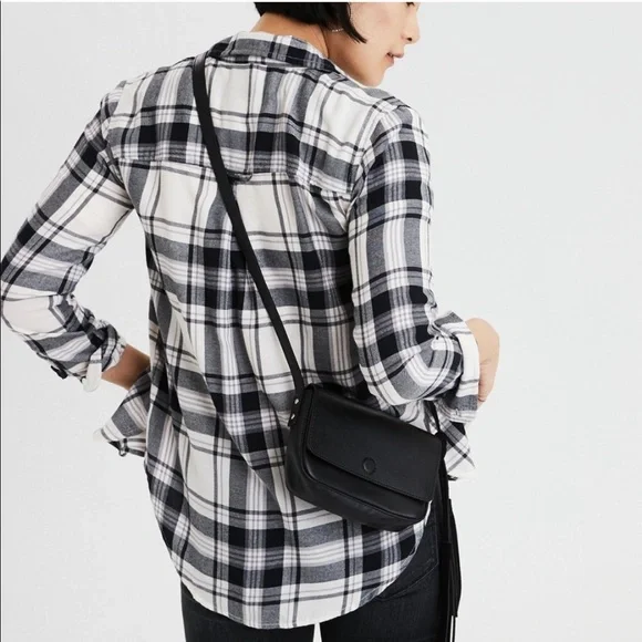 American Eagle Boyfriend Fit Oversized Flannel Button Down Shirt XS - Picture 2 of 7